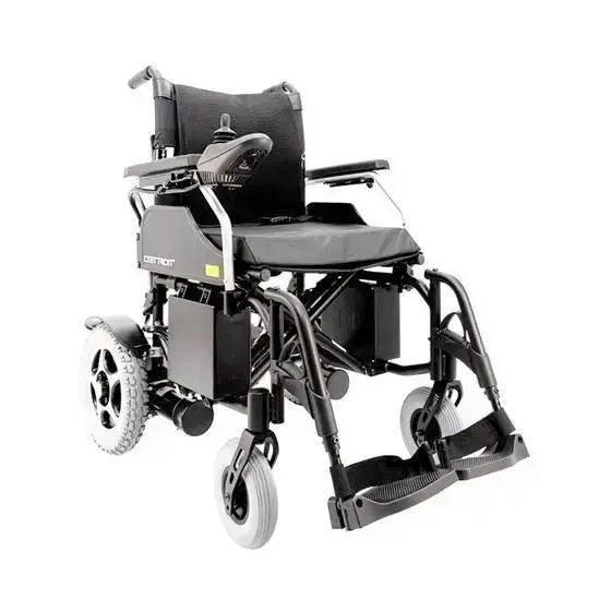 Review para Familiares: A Cadeira de Alumínio Detroit Praxis é Leve para Transportar?